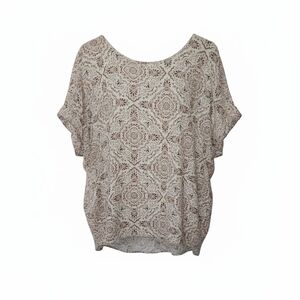 Maurices Cream & Orange Mandala Short Sleeve Top – Size 2XL